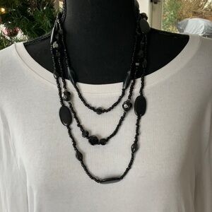 VINTAGE THREE STRAND REAL BLACK STONE NECKLACE